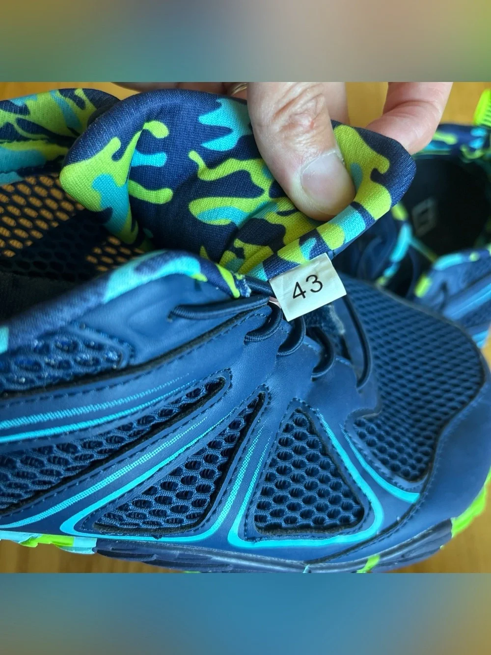 FJ Barefoot Minimalist Water shoes Sneakers Blue Green Mesh Men’s Size 43 9.5 10